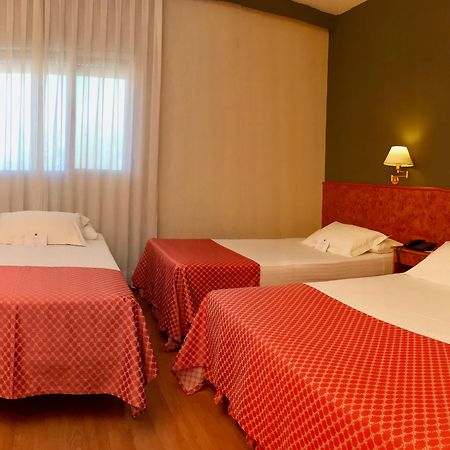 Ap Hotel Madrid Airport Экстерьер фото