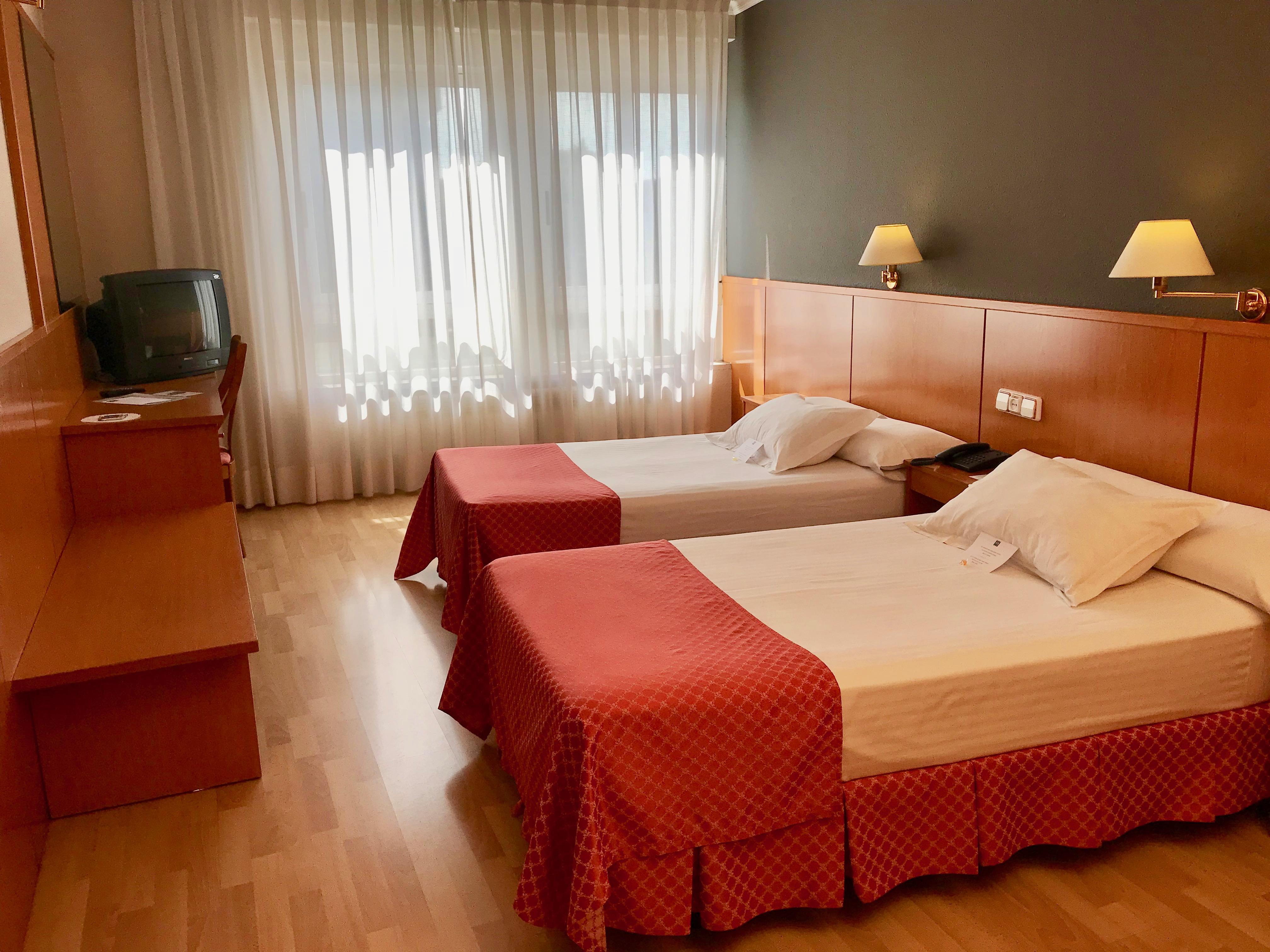Ap Hotel Madrid Airport Экстерьер фото