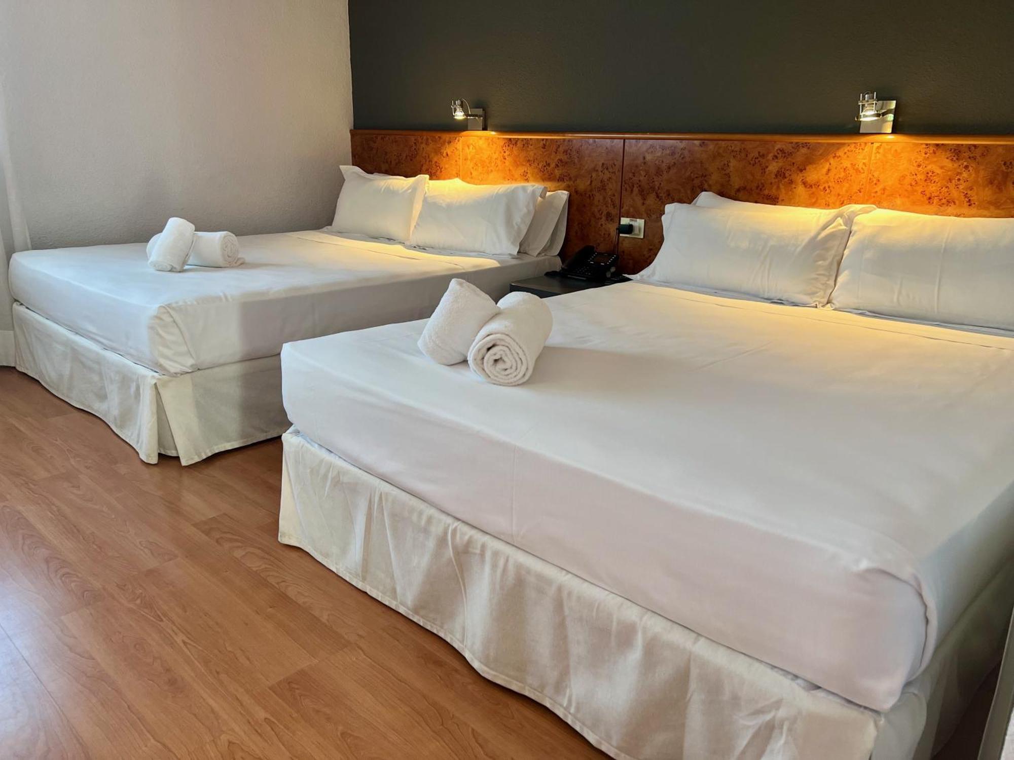 Ap Hotel Madrid Airport Экстерьер фото
