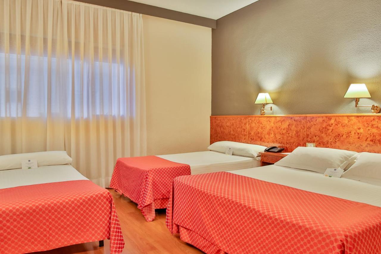 Ap Hotel Madrid Airport Экстерьер фото
